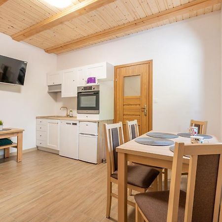 Apartamenty Stodola Jezierzany Εξωτερικό φωτογραφία